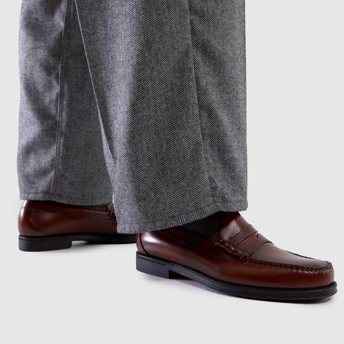 G.H. BASS Weejuns Larson Penny Loafer in Brown G.H. BASS Weejuns Larson Penny Loafer 8