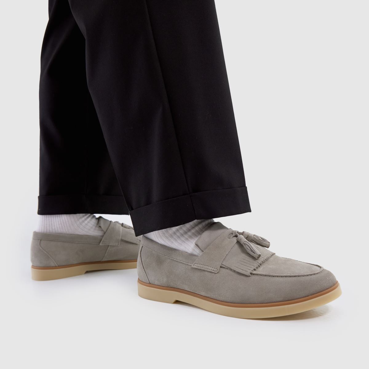 schuh Reggie Loafer in Light Grey schuh Reggie Loafer 8
