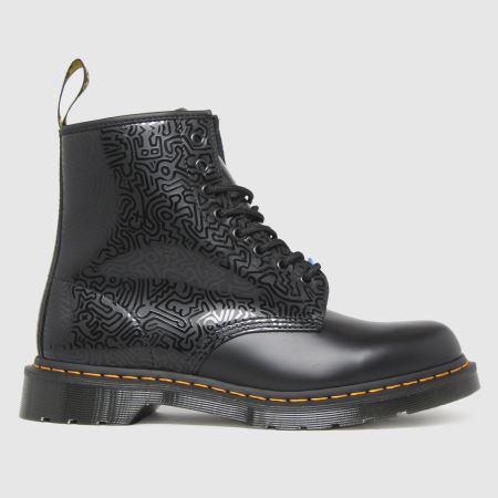 dr martens black will desert boots