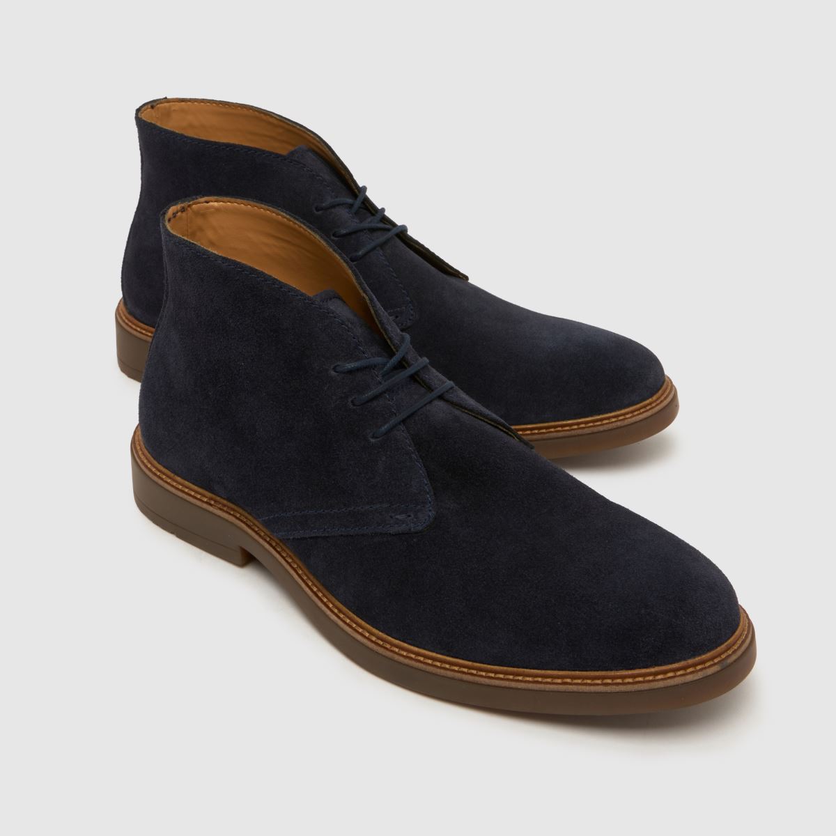 schuh Galvin Suede Chukka in Navy schuh Galvin Suede Chukka 4