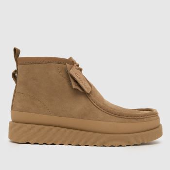 Clarks Beige Wallabee FTR2 Hi Mens Boots