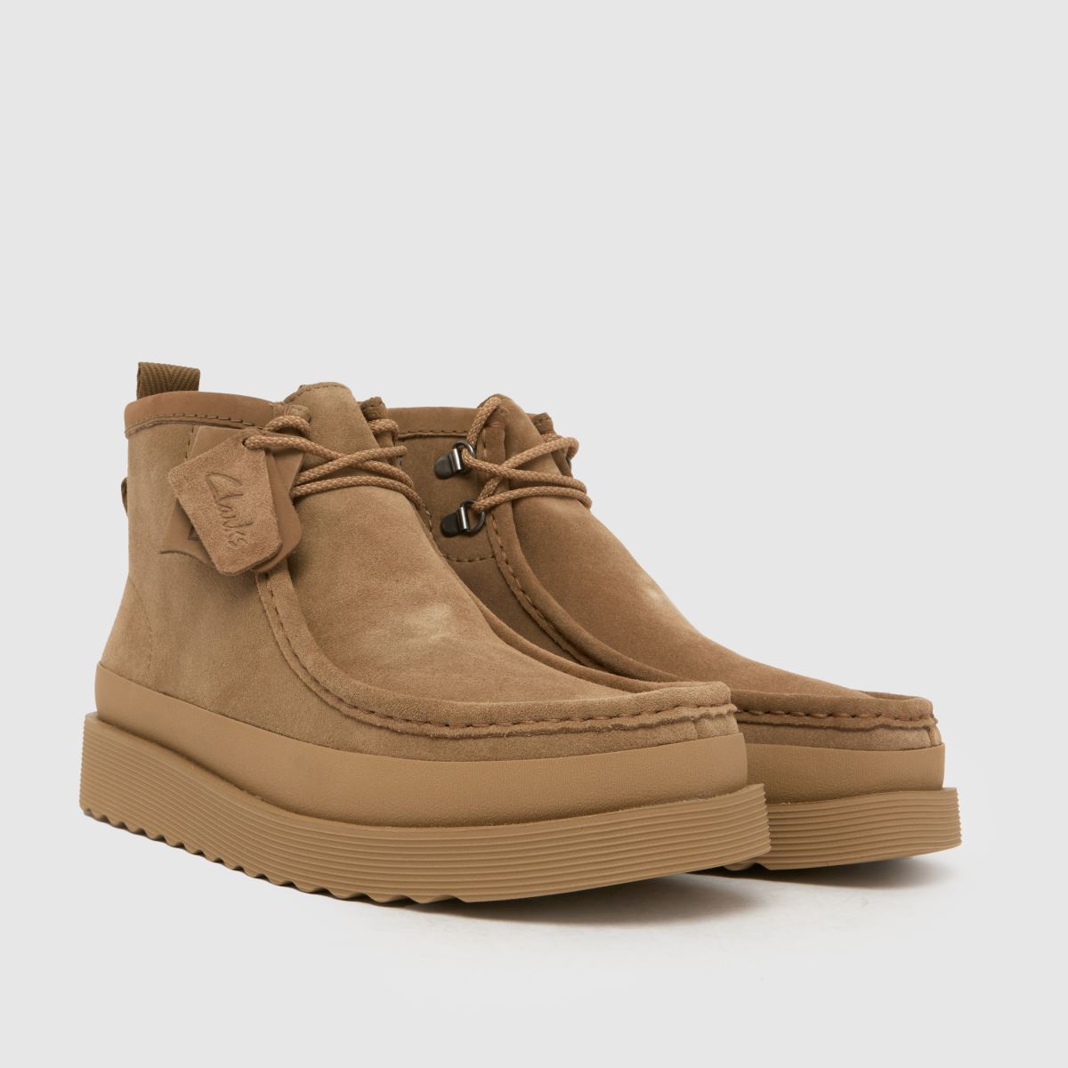 Mens Beige Clarks Wallabee FTR2 Hi Boots | schuh