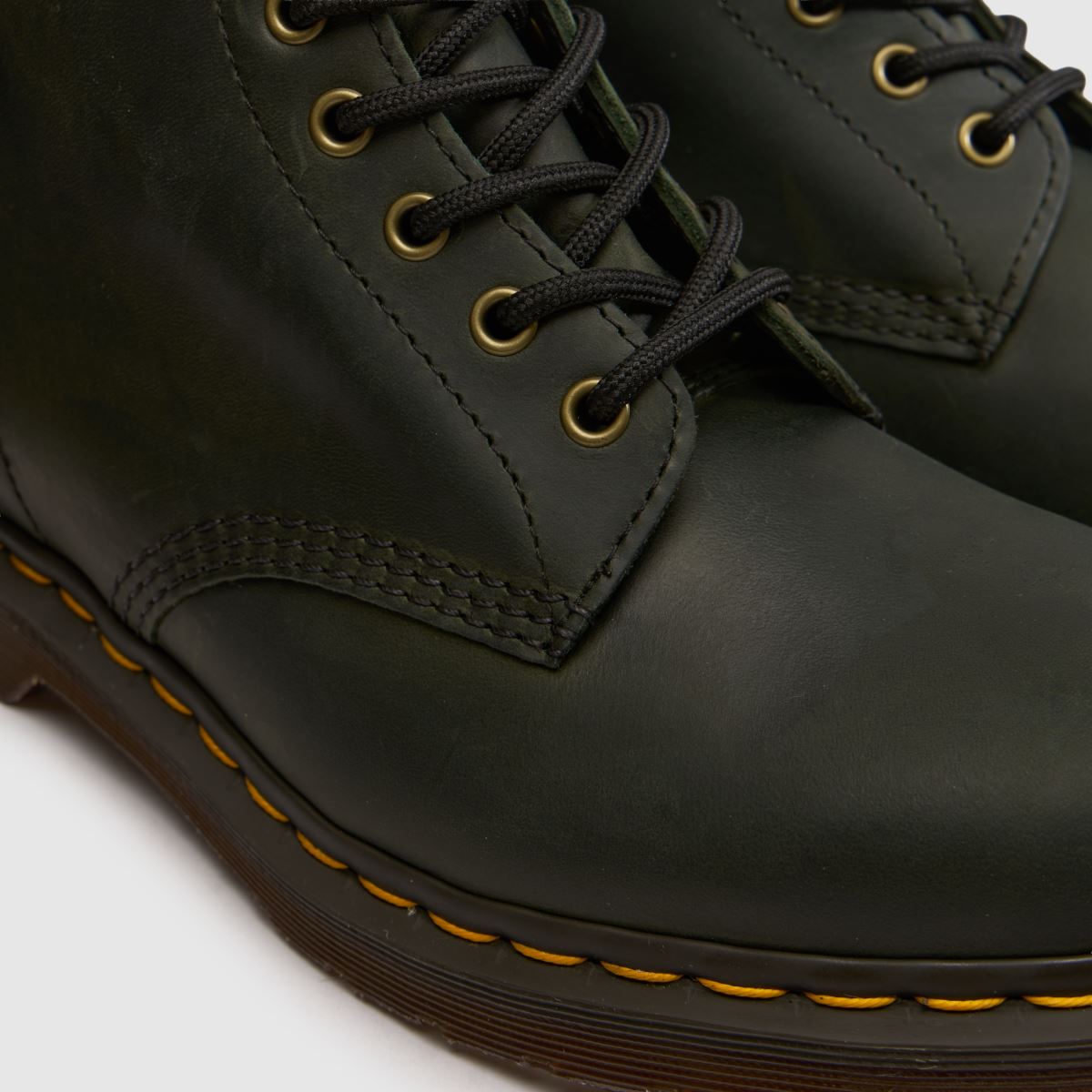 Dr Martens 1460 in Green Dr Martens 1460 4