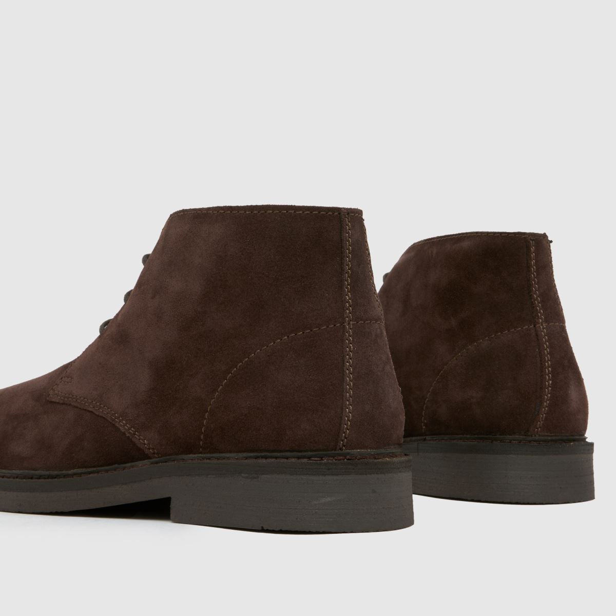 schuh Dale Suede Chukka in Brown schuh Dale Suede Chukka 7