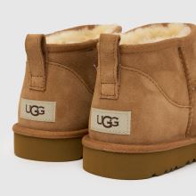 UGG Classic Ultra Mini II,4 of 4