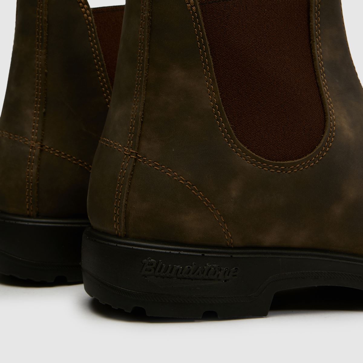 BLUNDSTONE Classic Chelsea in Dark Brown BLUNDSTONE Classic Chelsea 4
