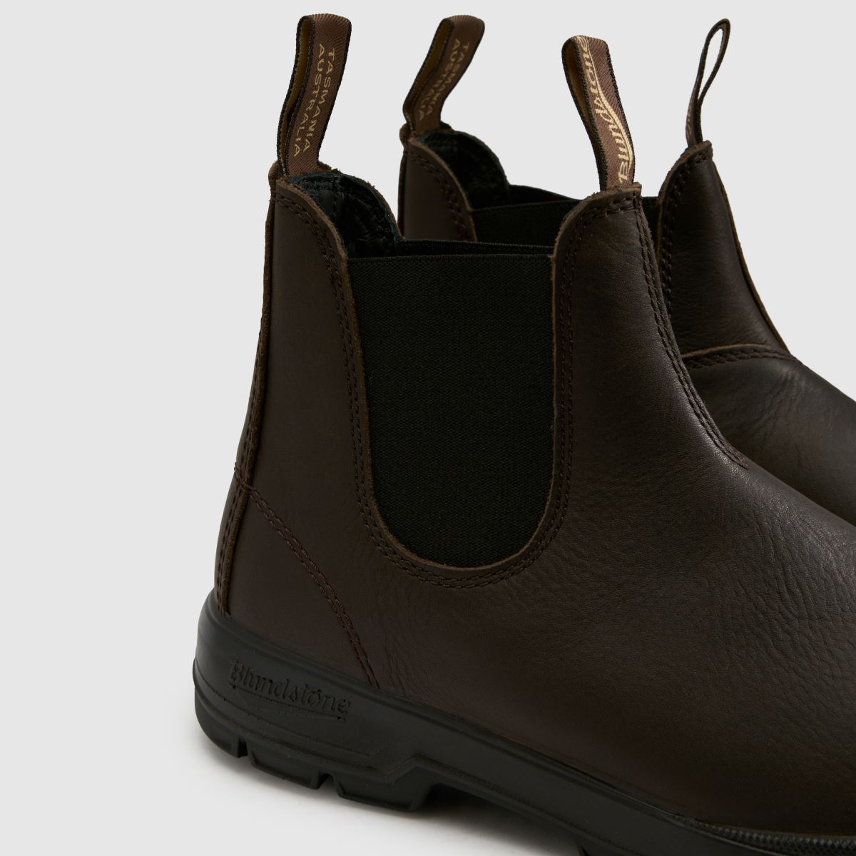 BLUNDSTONE New Terrain Chelsea in Dark Brown BLUNDSTONE New Terrain Chelsea 4