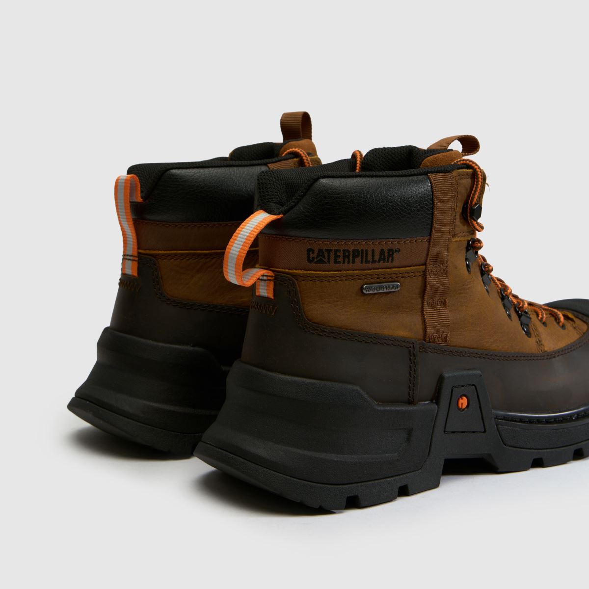 CAT Expedition Hiker in Brown CAT Expedition Hiker 7