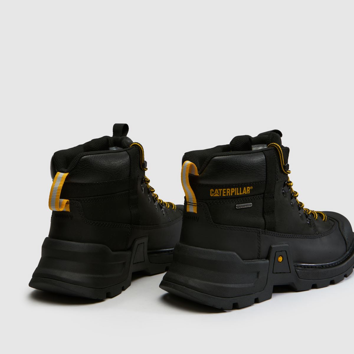 CAT Expedition Hiker in Black CAT Expedition Hiker 7
