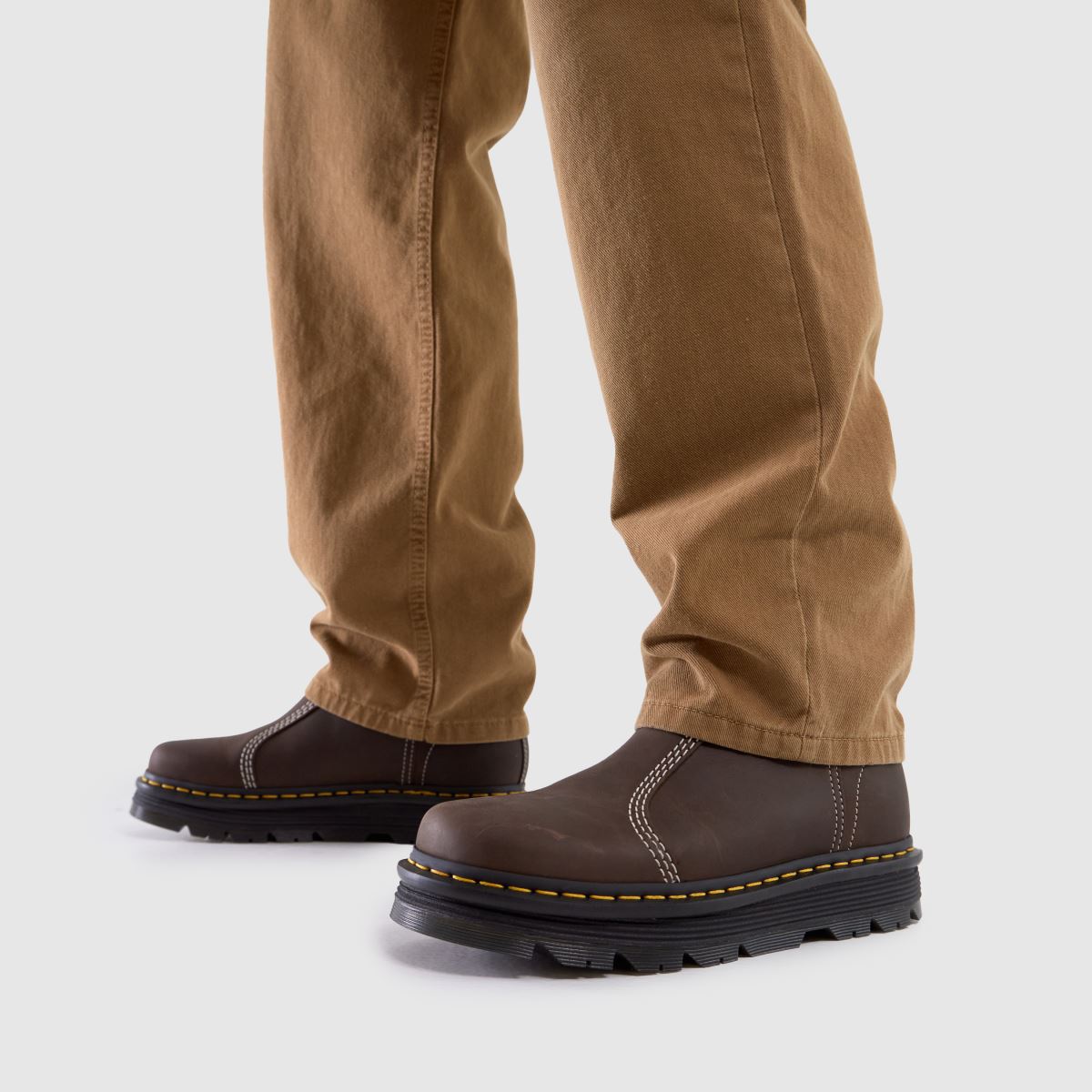 Mens Dark Brown Dr Martens Zebzag Rigger Boots | schuh