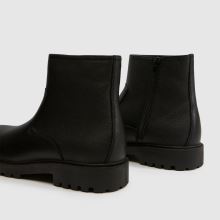 schuh Darrow Leather Chunky Boot in Black schuh Darrow Leather Chunky Boot,3 of 4