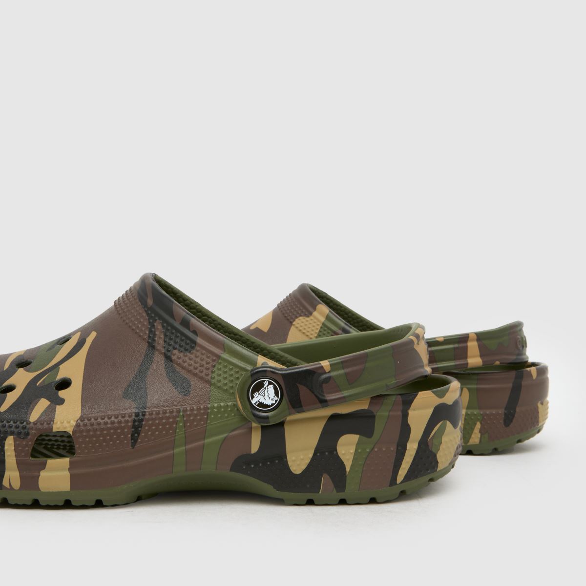 Crocs Classic Camo Clog in Green Multi Crocs Classic Camo Clog 7