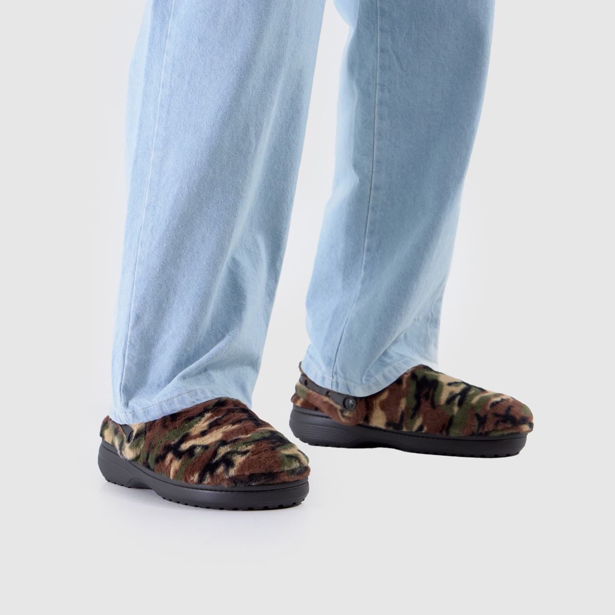 Crocs Classic Unfurgettable Clog in Green Multi Crocs Classic Unfurgettable Clog 8