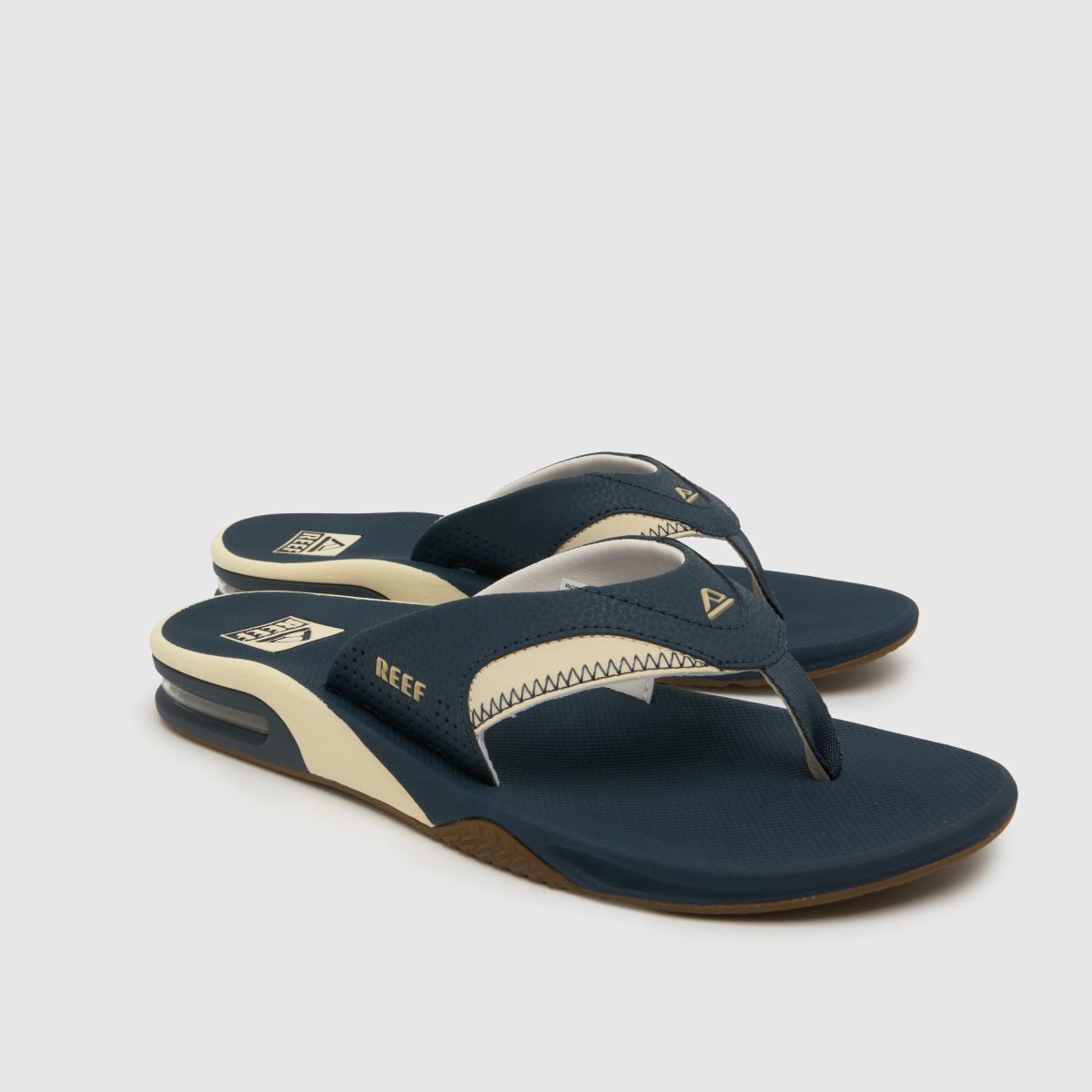 Reef Fanning in Navy & White Reef Fanning 4