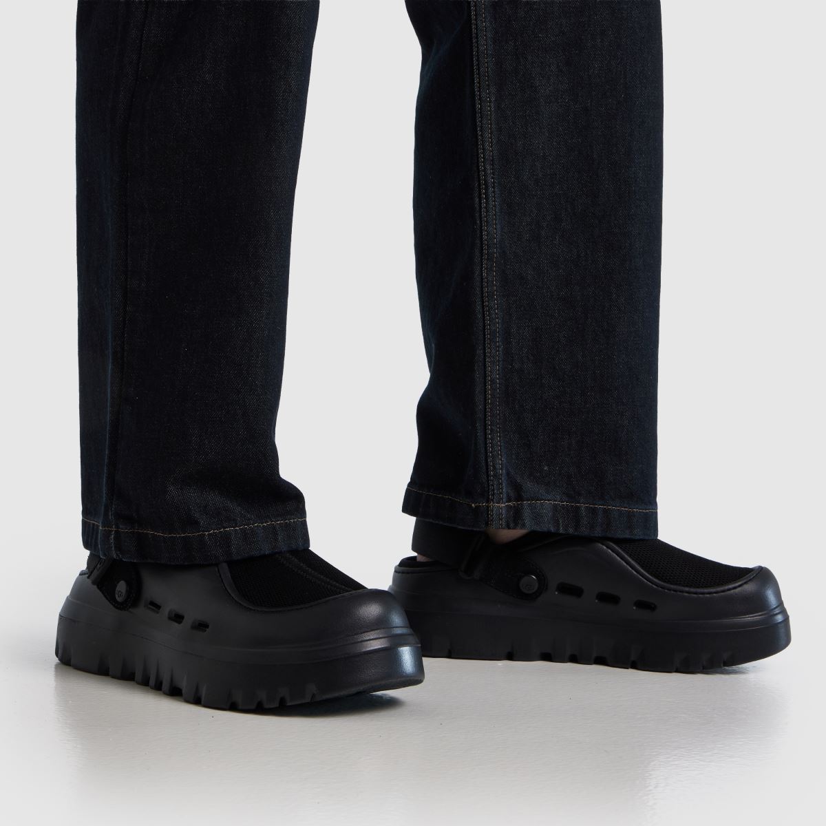 Mens Black UGG Peakmod Sandals | schuh
