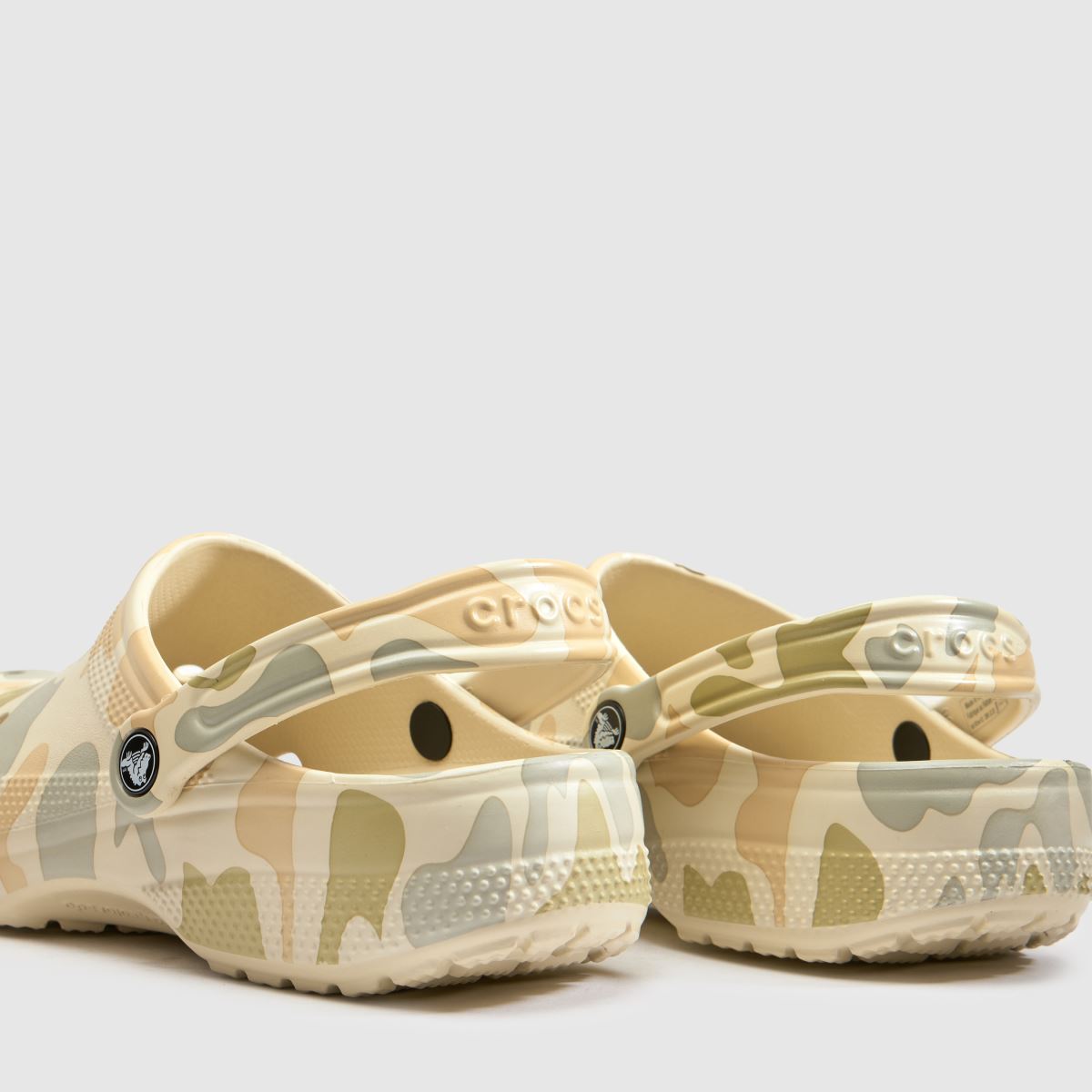 Crocs Classic Camo Clog in Beige Multi Crocs Classic Camo Clog 7