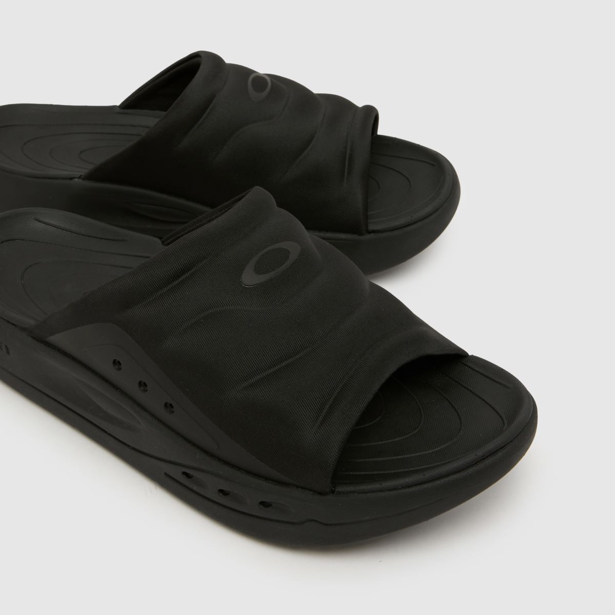 Oakley Studio Slide in Black Oakley Studio Slide 4