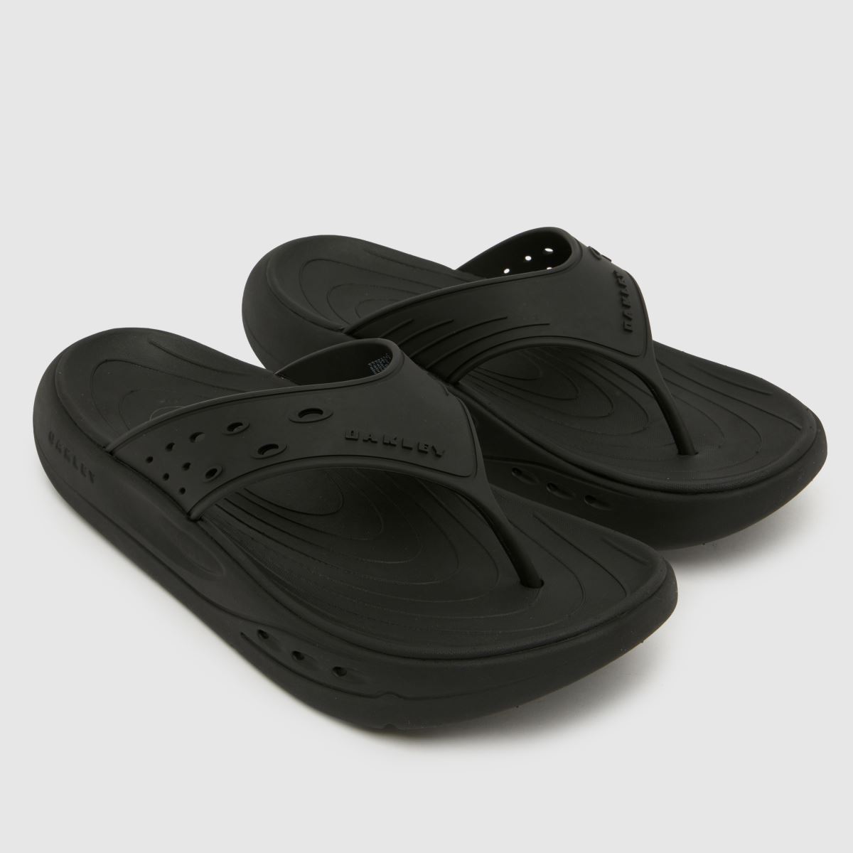 Studio Flip Flop  in