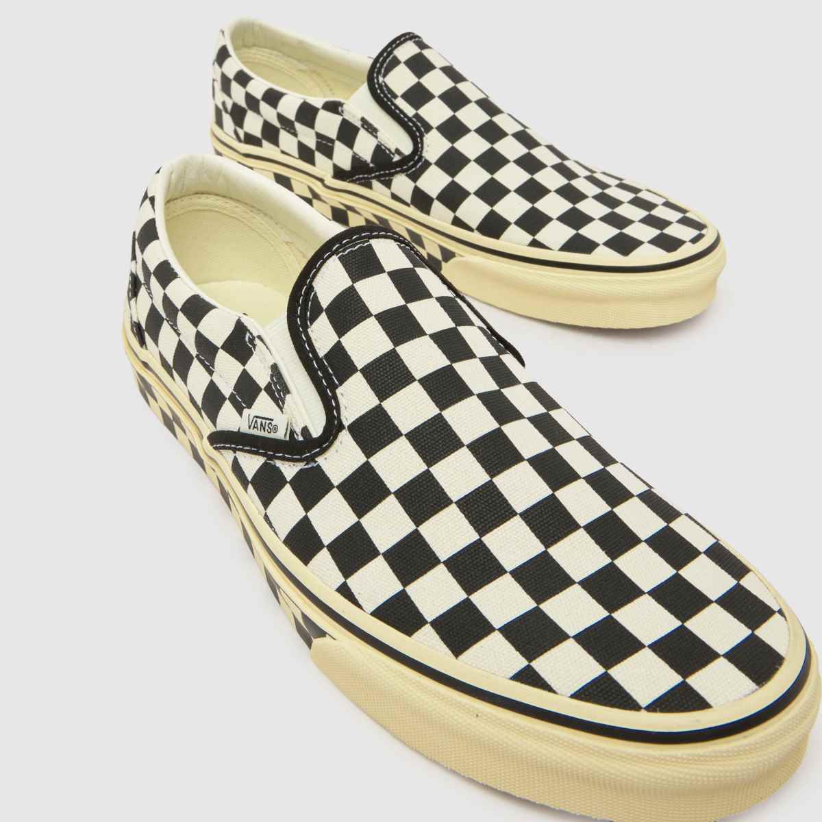 Vans Classic Slip-On in White Multi Vans Classic Slip-On 4