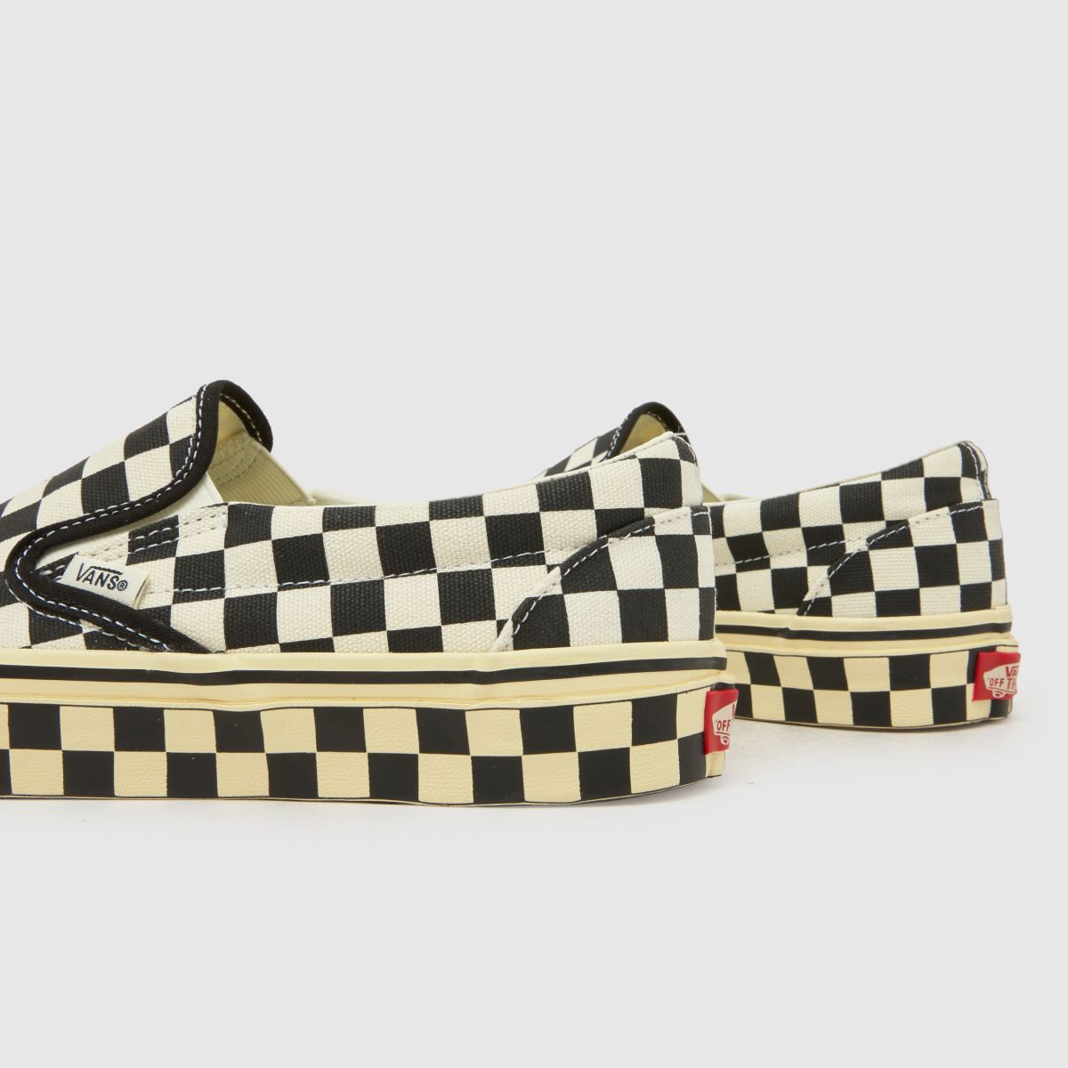 Vans Classic Slip-On in White Multi Vans Classic Slip-On 7