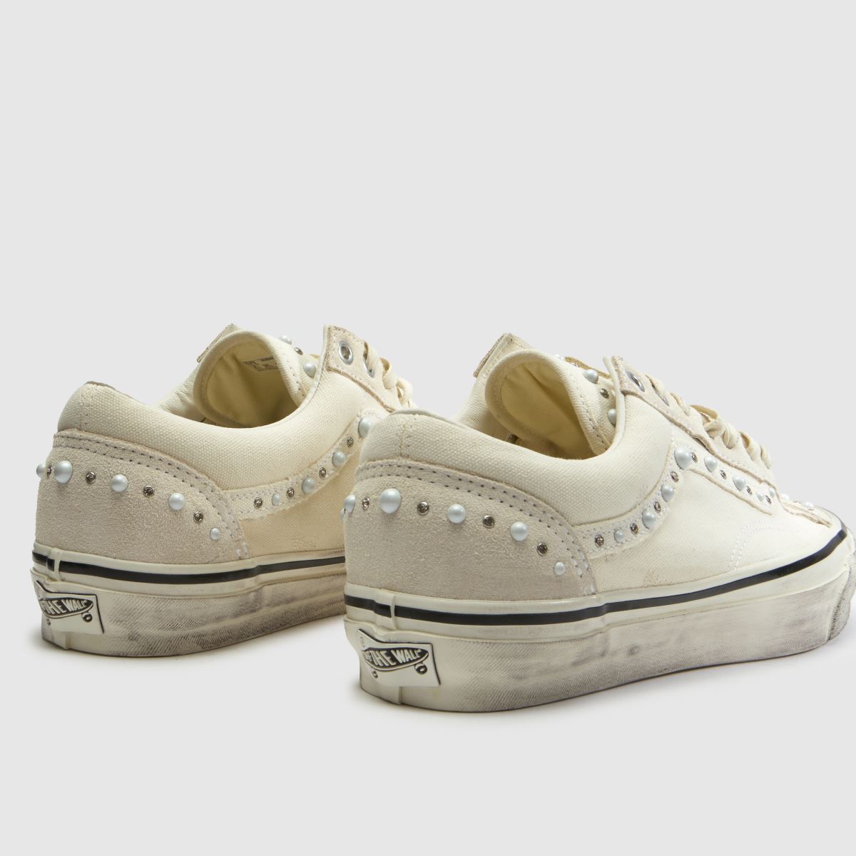 Vans Old Skool Pearlized LX in White Multi Vans Old Skool Pearlized LX 7