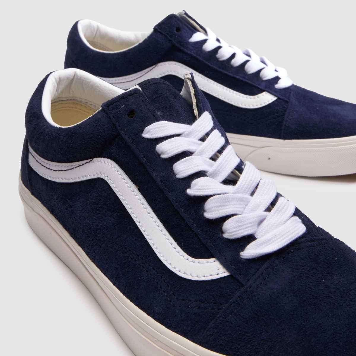 Vans Old Skool in White & Navy Vans Old Skool 4