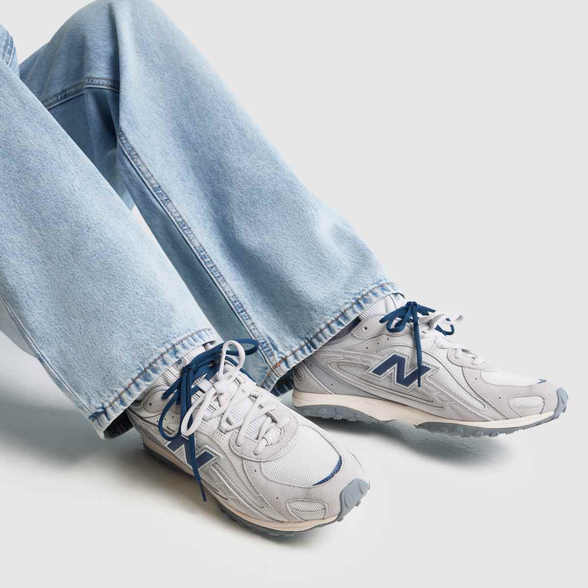 New Balance 204L in Grey & Navy New Balance 204L 8