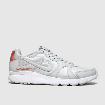 nike atsuma trainers
