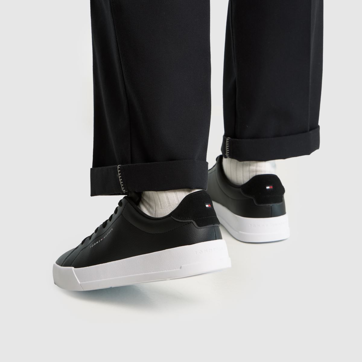 TOMMY HILFIGER Court Core in Black TOMMY HILFIGER Court Core 8