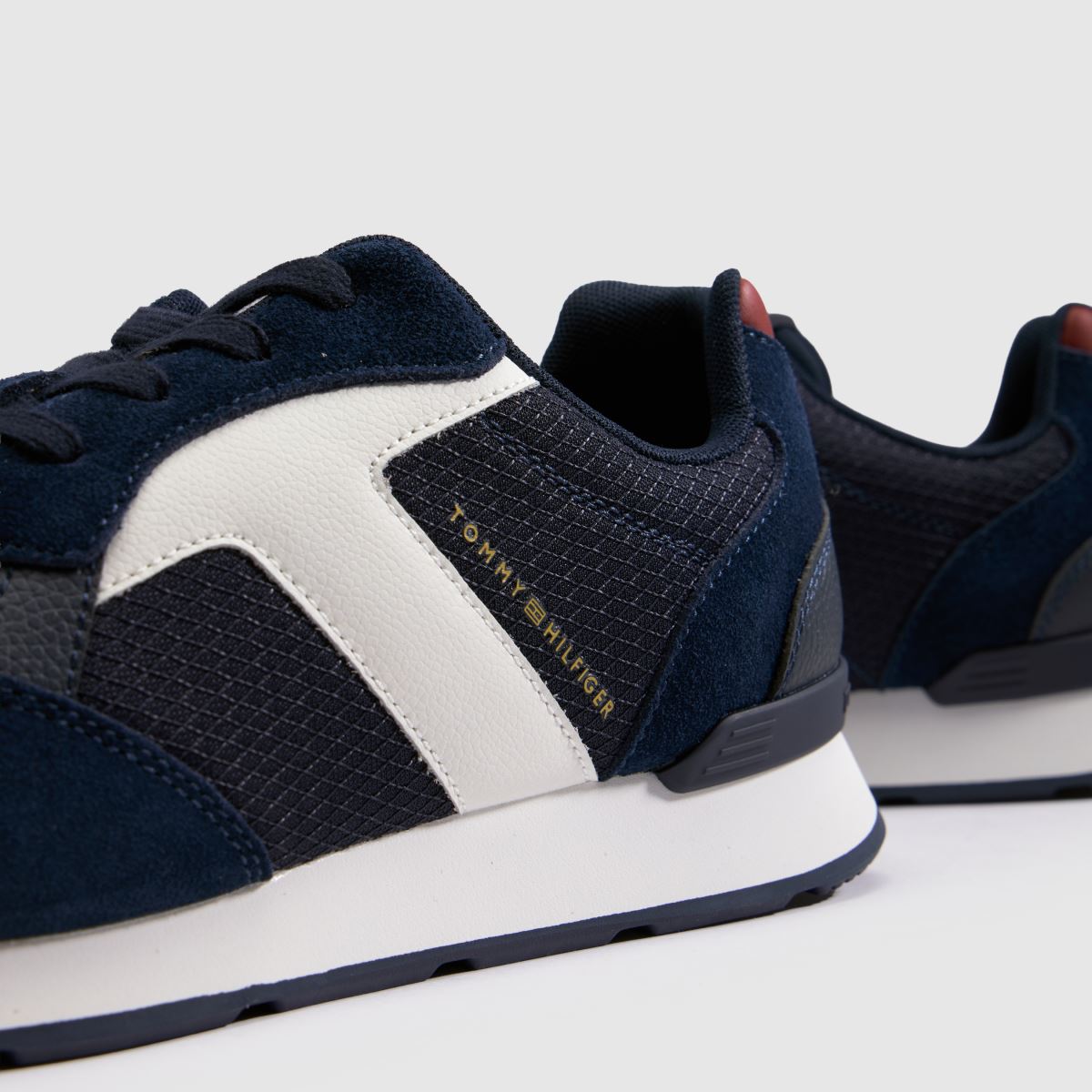 TOMMY HILFIGER Core Runner in Navy Multi TOMMY HILFIGER Core Runner 7