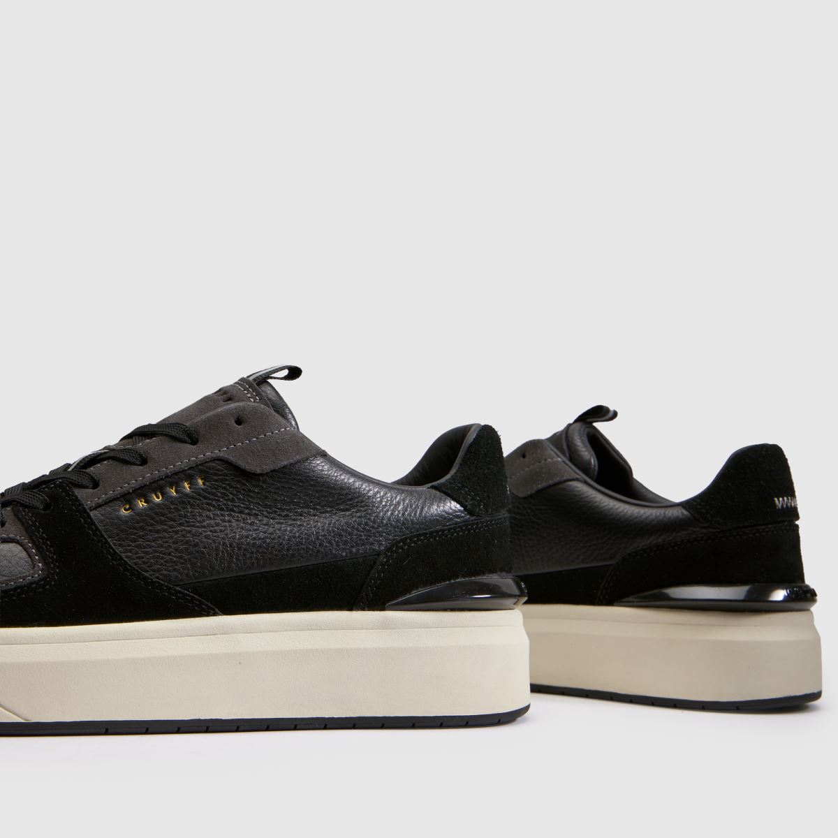 CRUYFF Surefire in Black & Grey CRUYFF Surefire 7