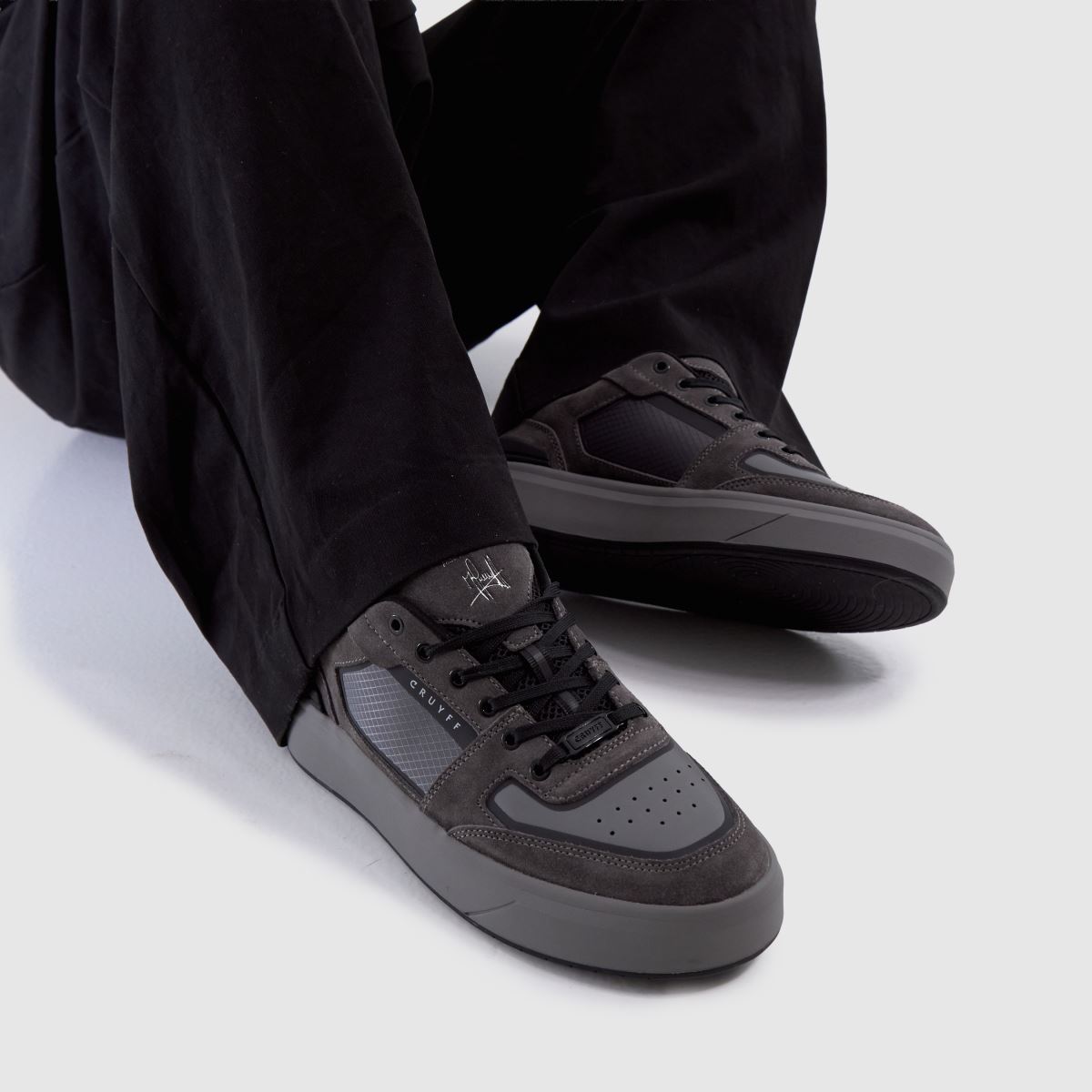 CRUYFF Endorsed Tennis in Dark Grey CRUYFF Endorsed Tennis 8