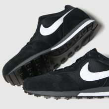nike black md runner