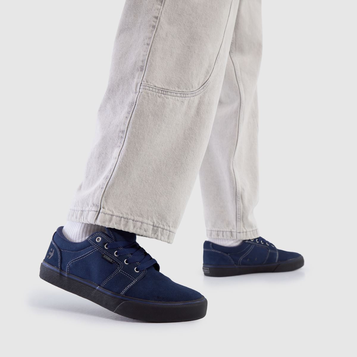 Etnies Barge LS in Navy & Black Etnies Barge LS 8