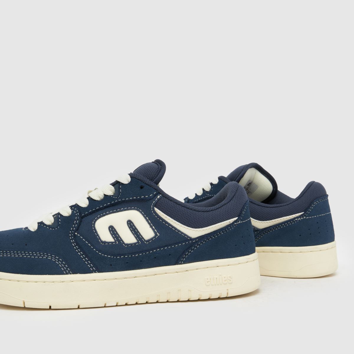 Etnies Loot in Navy & White Etnies Loot 7