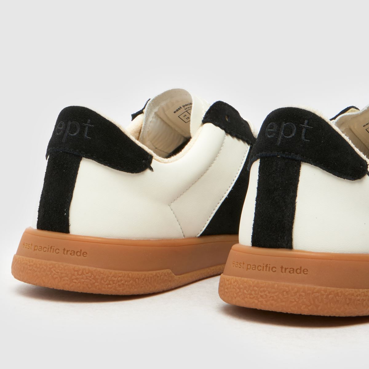 east pacific trade Santos in White & Black east pacific trade Santos 7