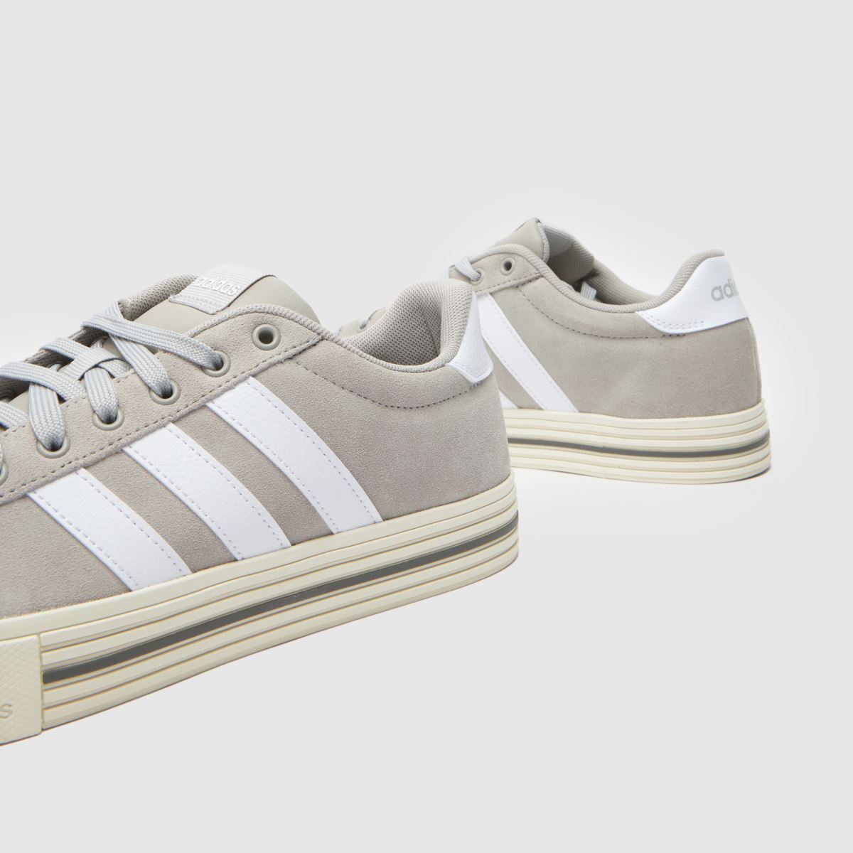 adidas Daily 4.0 in Light Grey adidas Daily 4.0 7