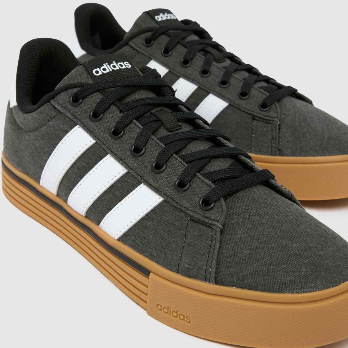adidas Daily 4.0 in Black & Grey adidas Daily 4.0 4