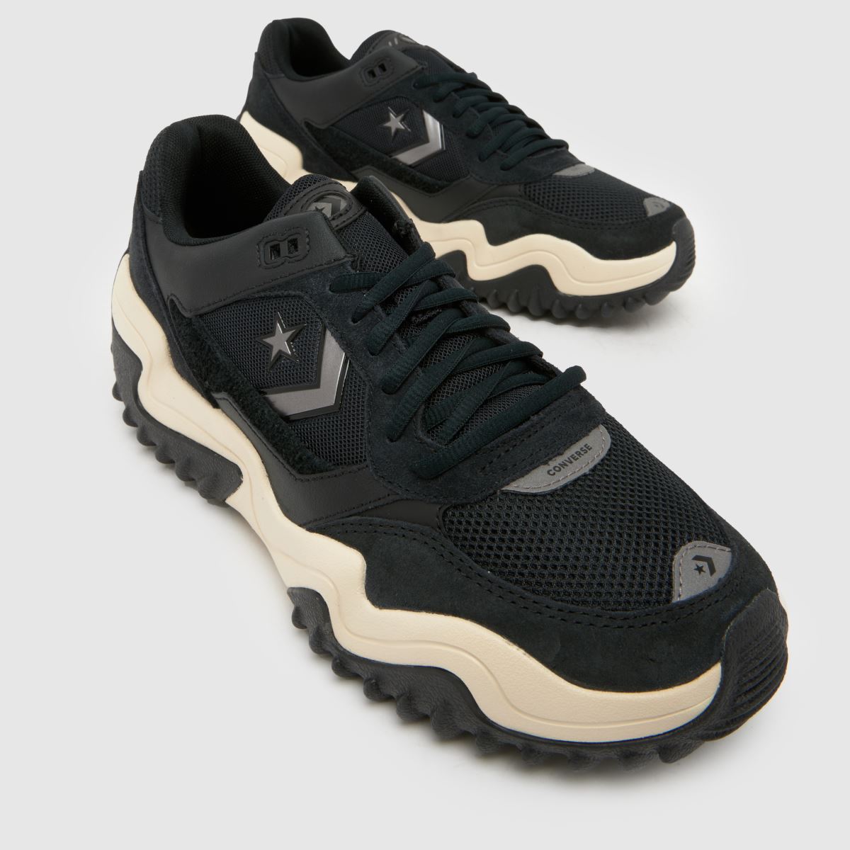 Converse Wave Motion in Black & White Converse Wave Motion 4