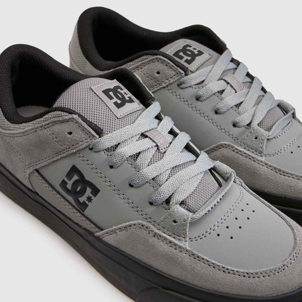 DC Onyx in Grey & Black DC Onyx 4