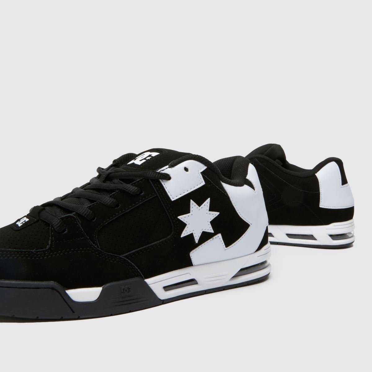 DC Command in Black & White DC Command 7