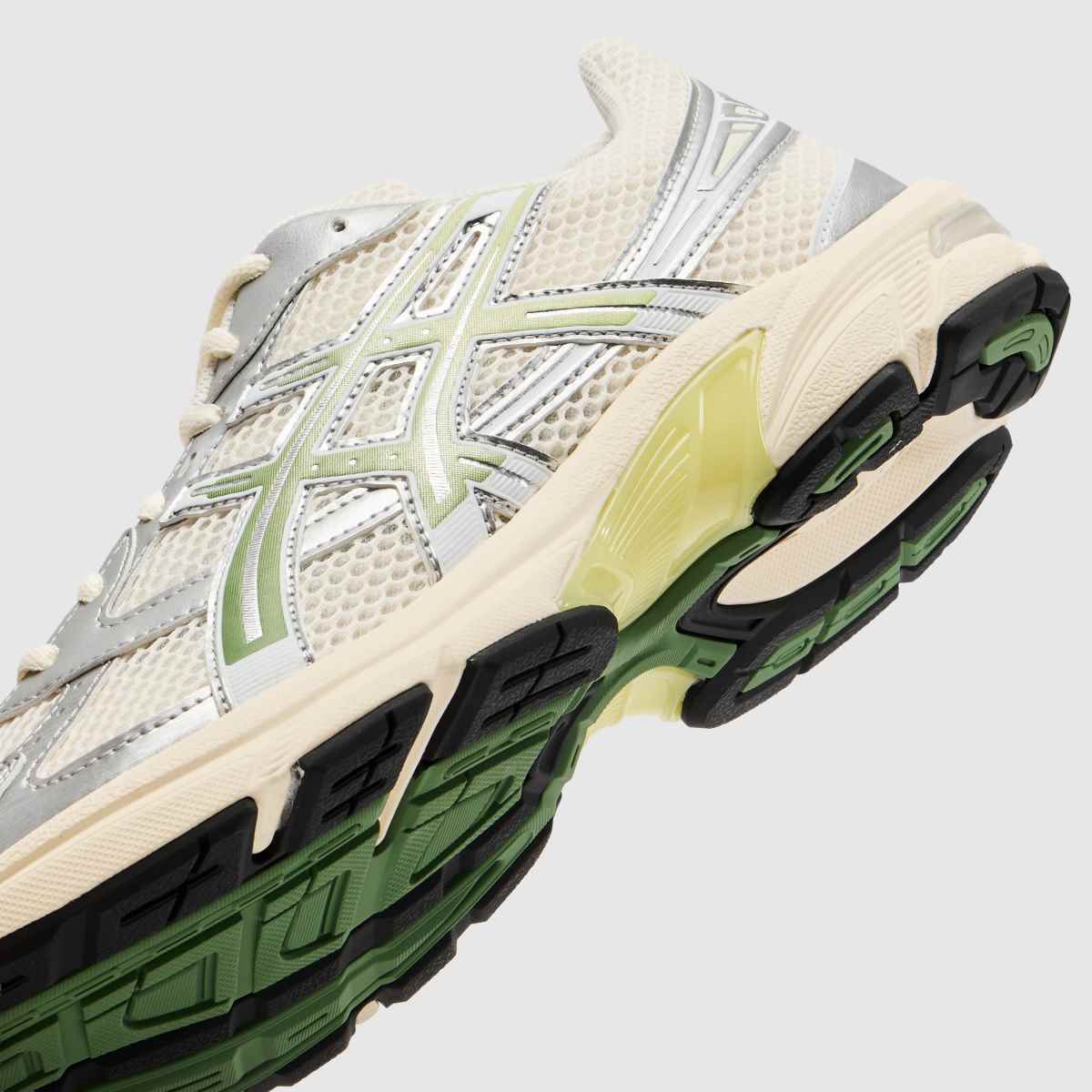 ASICS GEL-1130 in Light Green ASICS GEL-1130 7