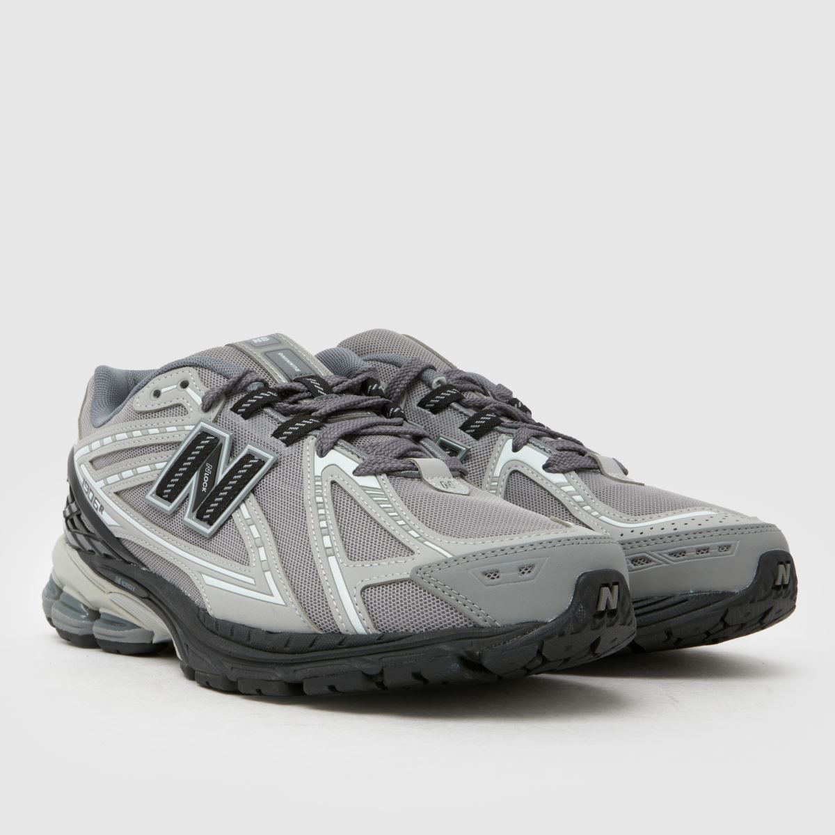 New Balance 1906 in Black & Grey New Balance 1906 8