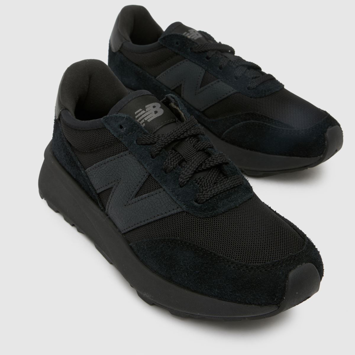 New Balance 370 in Black New Balance 370 4