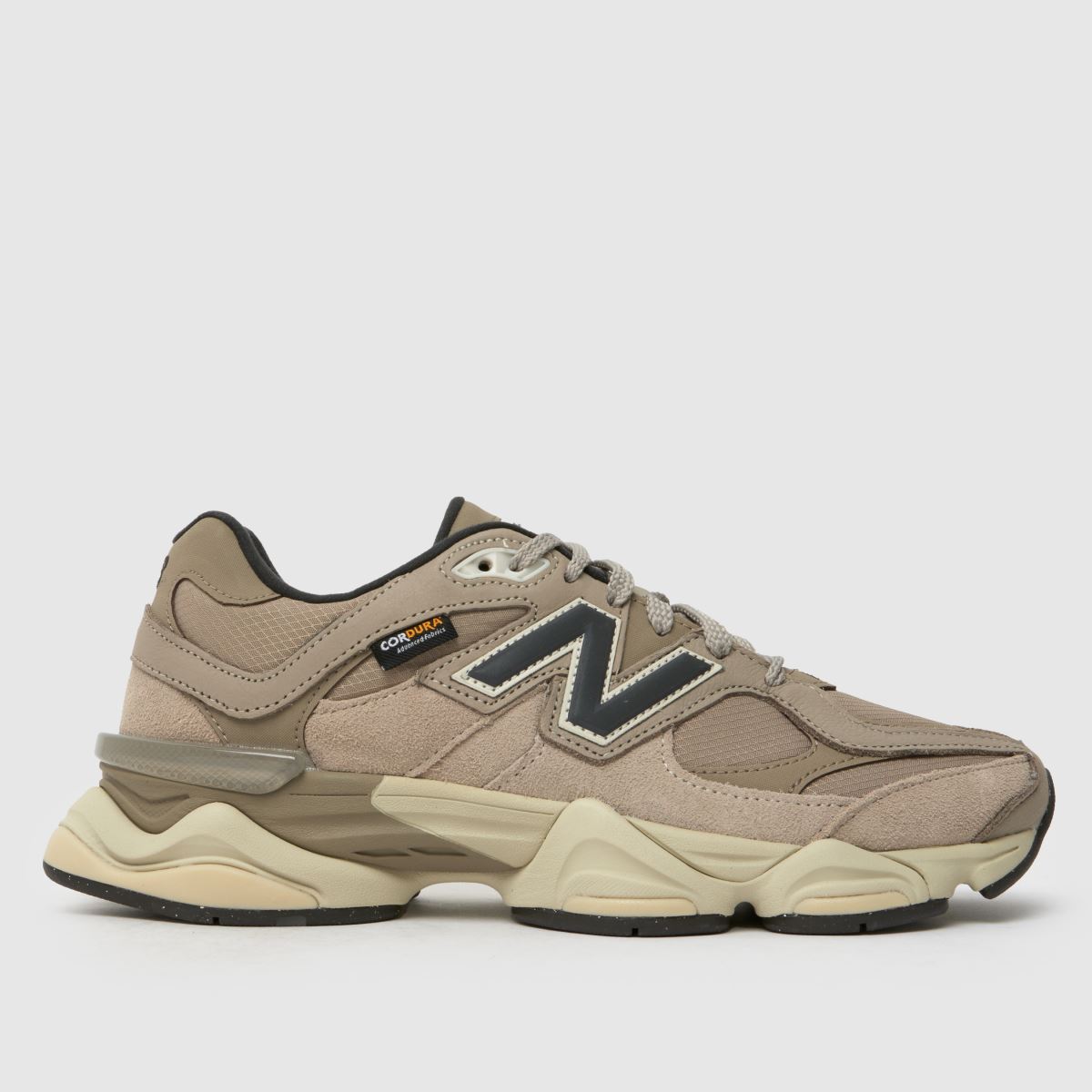 New Balance 9060 Trainers in Taupe