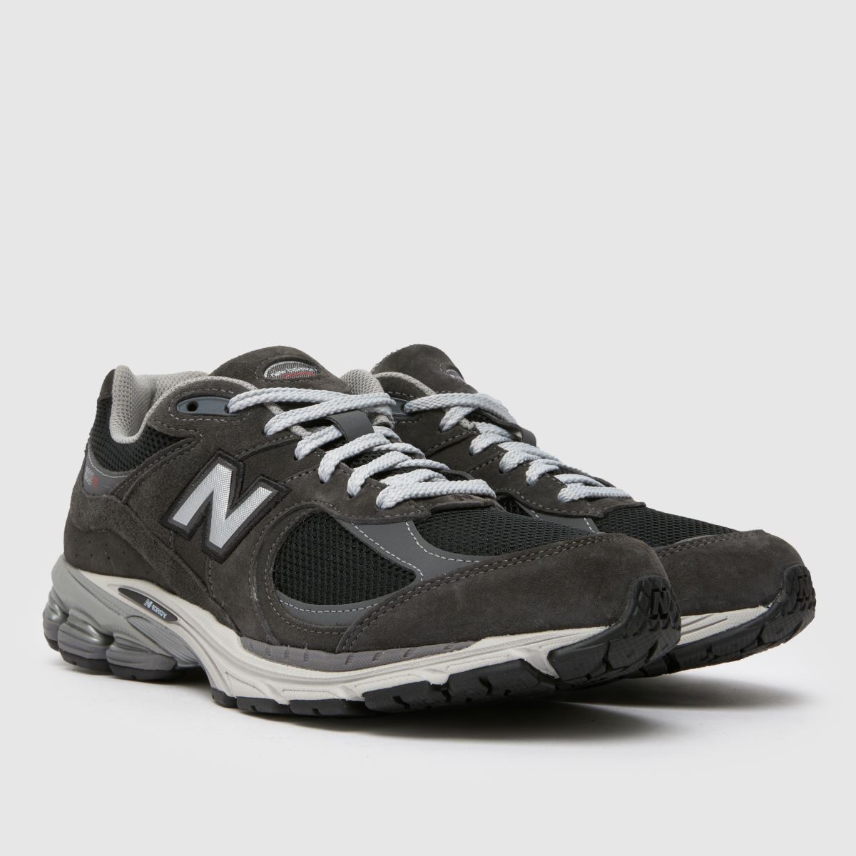 New Balance 2002 in Grey New Balance 2002 1