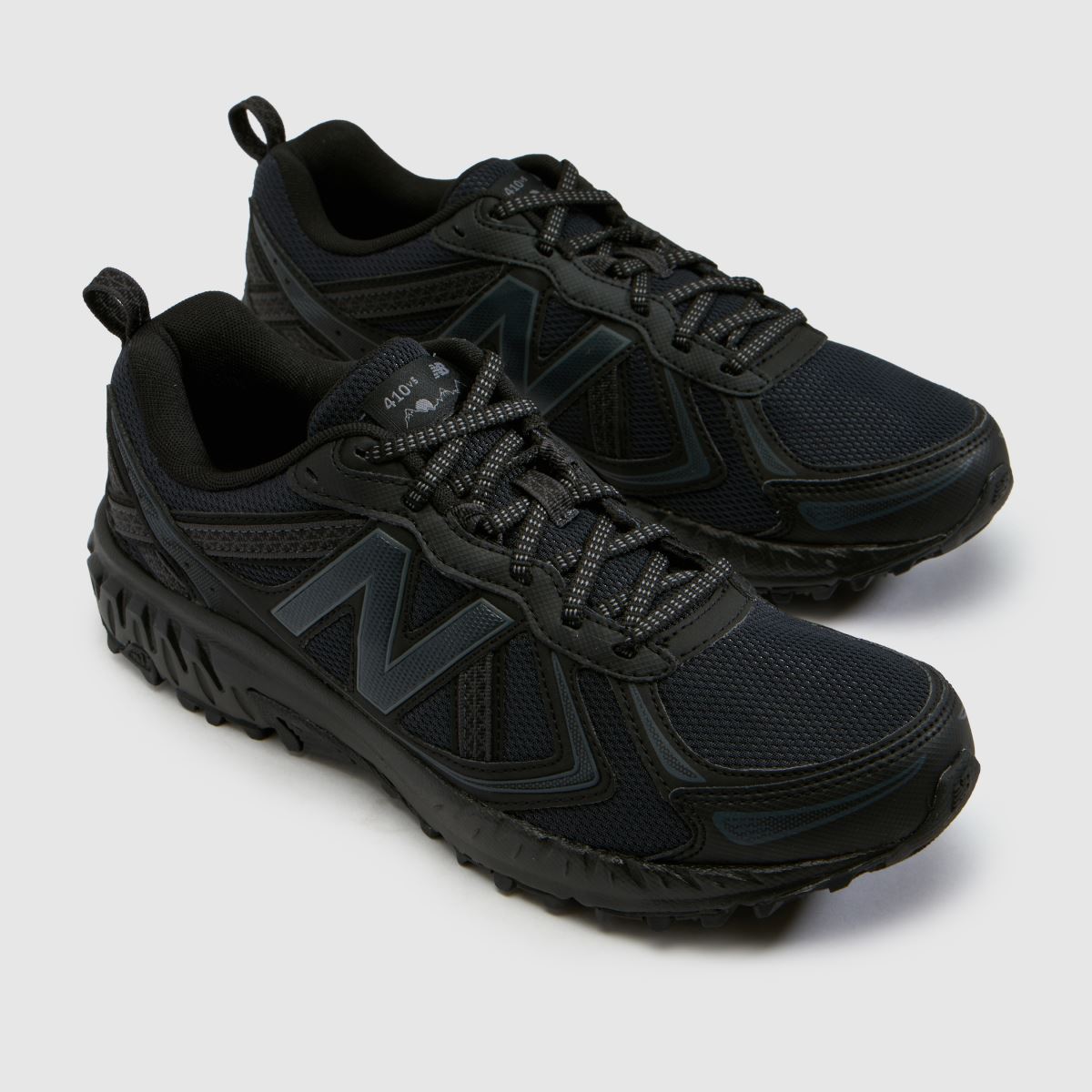 New Balance 410v5 in Black New Balance 410v5 7