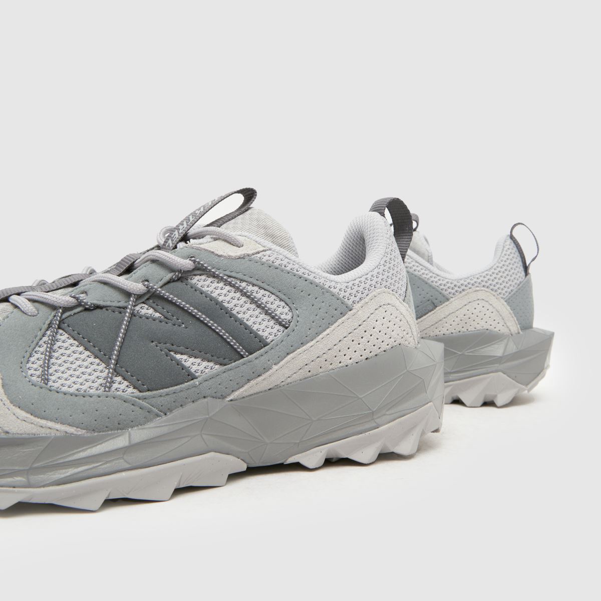 New Balance Tektrel in Grey New Balance Tektrel 7