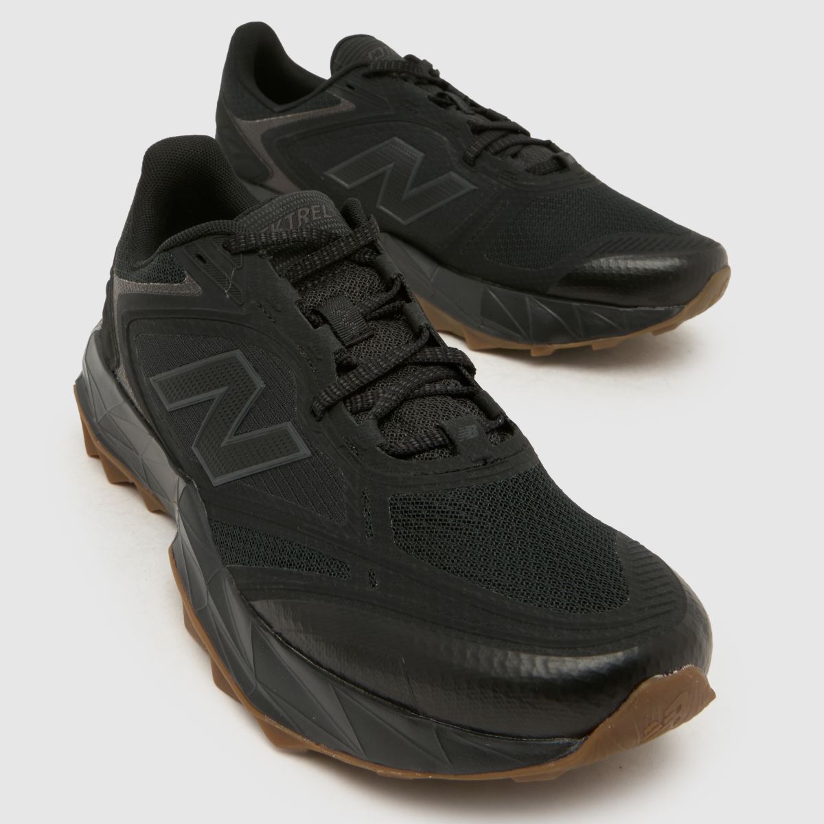 New Balance Tektrel in Black & Brown New Balance Tektrel 4