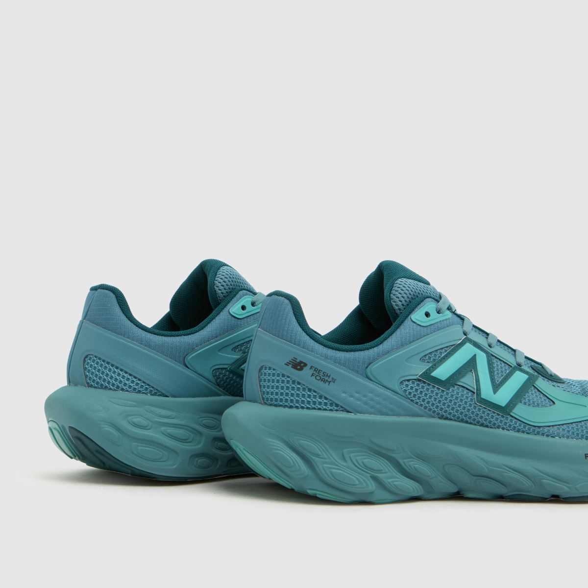 New Balance Fresh Foam TRN in Turquoise New Balance Fresh Foam TRN 7